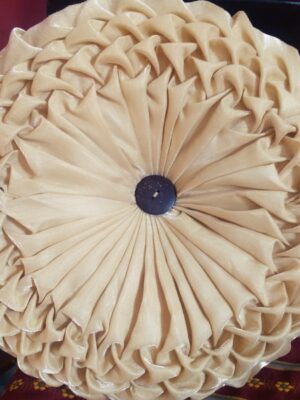 Round Golden smocking cushion