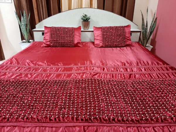 KALARAGINI Maroon Satin Classic King Size Double Bedsheet
